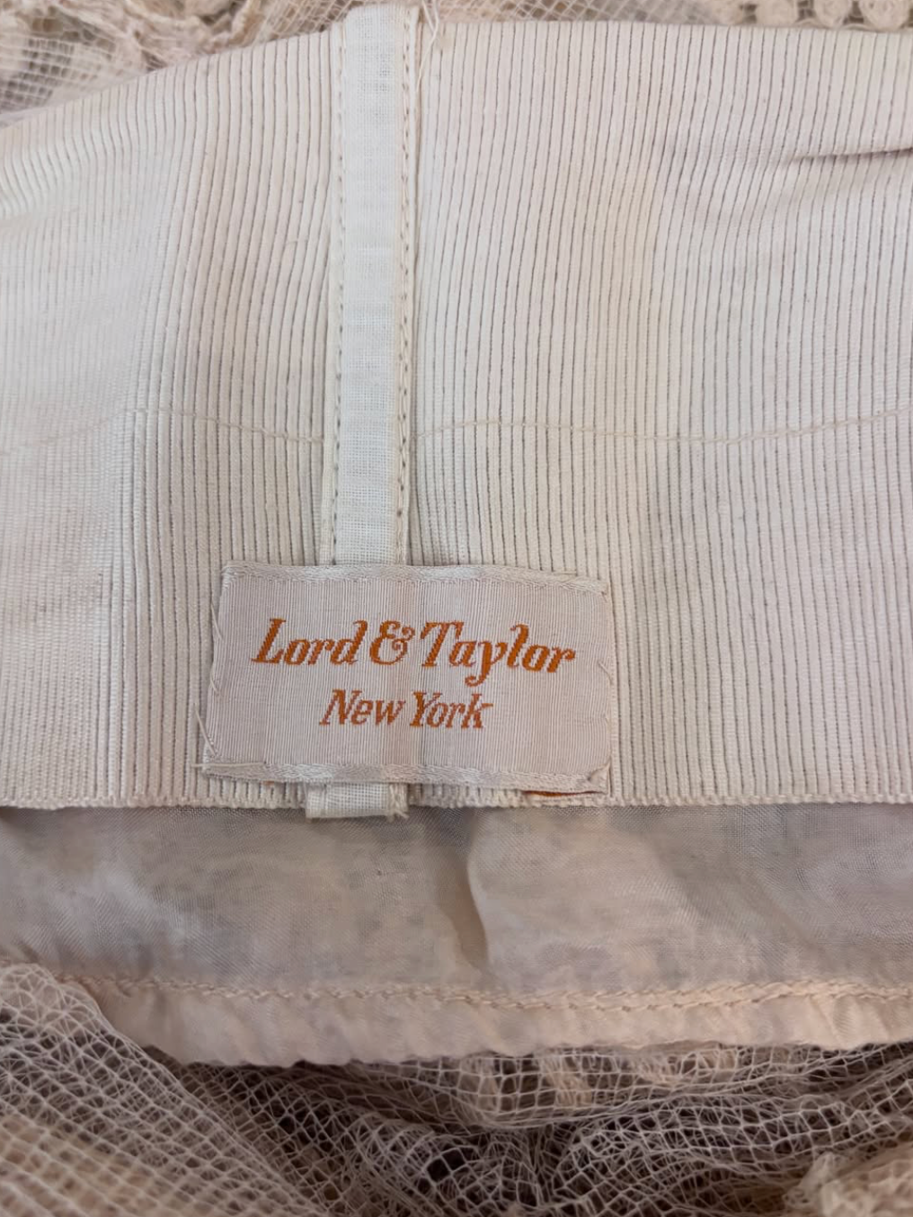 1910s Lord & Taylor New York Lace Dress