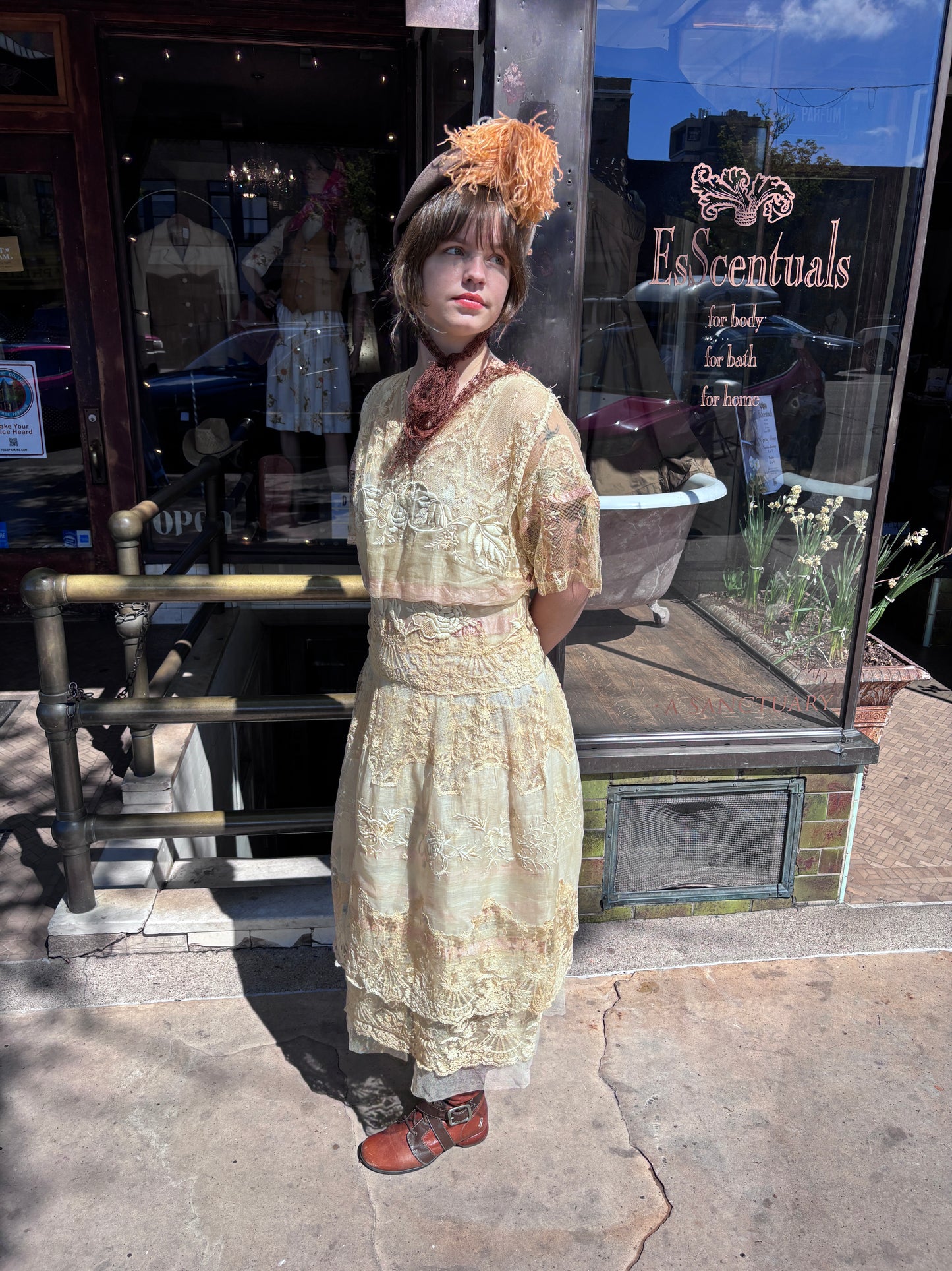 1910s Lord & Taylor New York Lace Dress